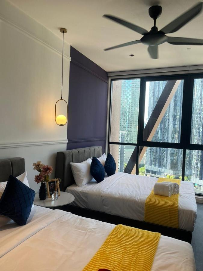 Scarletz Suites Klcc By Gc Luxury Suites Kuala Lumpur Exterior photo